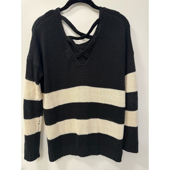 Olive & Oak Sweater Ivory & Black Striped Criss Cross Back Size Medium - Picture 5 of 9
